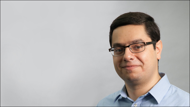 2022 Grace Murray Hopper Award recipient Mohammad Alizadeh